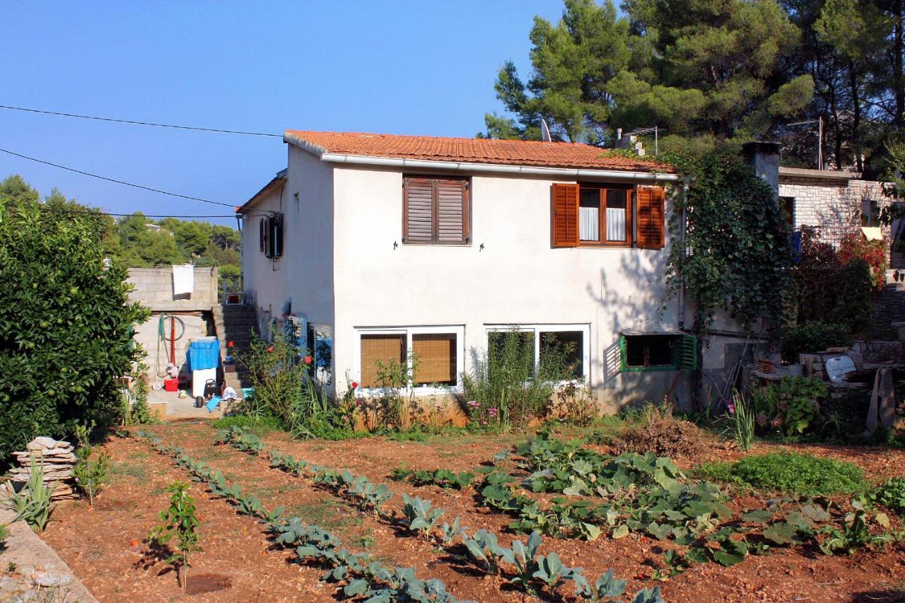 Apartments By The Sea Basina, Hvar - 116 Vrboska Luaran gambar